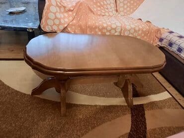 zlatni step stolovi: Klub sto baluster 120×60 boja hrast
cena 100evra — 1