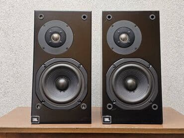 jbl tune 220tws earbuds: JBL dvosistemske bookshelf zvučne kutije - Brend i model: JBL — 5