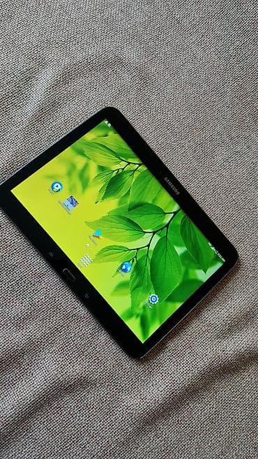 smartbook tablet: Samsung Galaxy Tab (serija Tab 4/Tab E izgled) – 10.1" Android tablet — 1