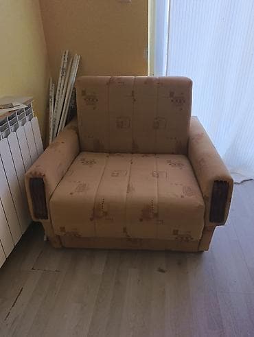 mali fotelji: Fotelja na razvlačenje sa kutijom za odlaganje - Kompaktna dvosedska — 2