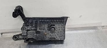 NOSAC AKUMULATORA ZA AUDI A3 | Nosac akumulatora Audi A3 at lalafo.rs NOSAC AKUMULATORA ZA AUDI A3 | Nosac akumulatora Audi A3