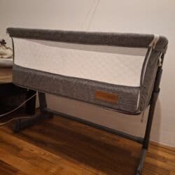 Armchairs: FREE ON prenosivi krevetac FREE TO ME, namenjen je bebama uzrastu do 6 at lalafo.rs — 2 Armchairs: FREE ON prenosivi krevetac FREE TO ME, namenjen je bebama uzrastu do 6 — 2