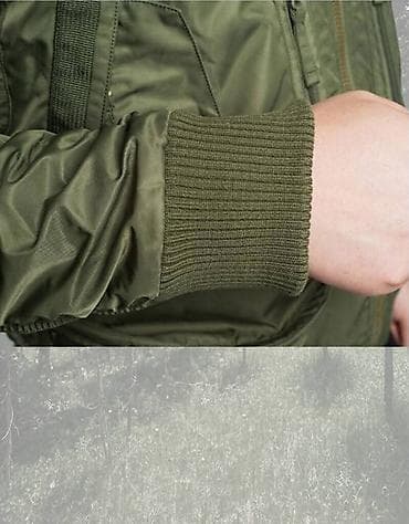 Air Force bomber jakna zelena Ova jakna je izrađena od kombinacije na lalafo.rs Air Force bomber jakna zelena Ova jakna je izrađena od kombinacije