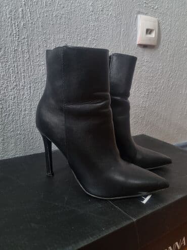 air max command black: Gležnjače, 39 — 3