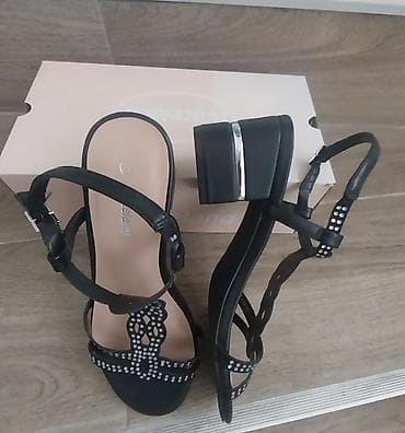 Nove sandale 38 na lalafo.rs Nove sandale 38