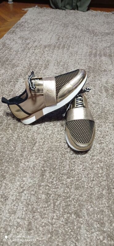 adidas samba srebrne: Steve Madden, 38.5, bоја - Srebrna — 5
