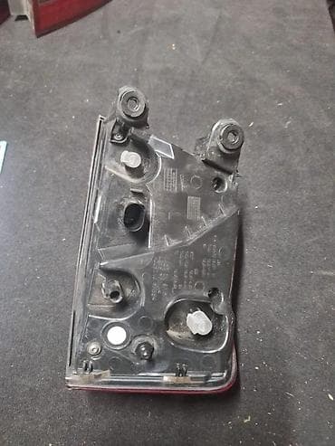 vrsta vozila: STOP SVETLO LEVO ULTRA 8 4G5945095C | Stop svetlo — 1