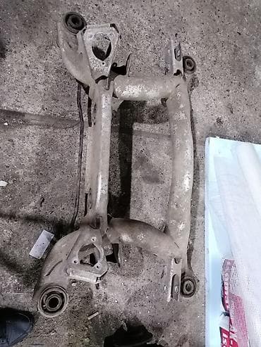 Zadnji most BMW E39 - Originalni zadnji pomoćni ram (zadnji