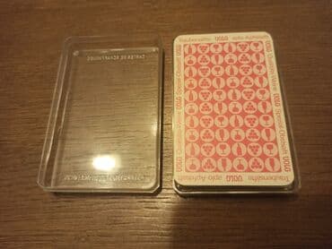 Društvene igre: Kvalitetne karte za poker, odlično stanje — 2