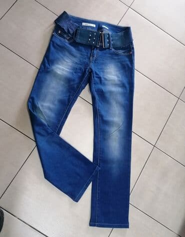 pantalone od vestacke koze: Prelepe farmerice
Kao nove
Vel 31
Povoljno — 5
