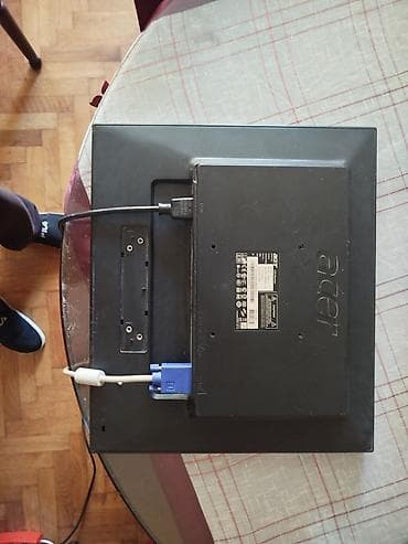 polovni tableti prodaja: Retro Acer monitor sa zvucnicima. Bez postolja i zvucnike nisam — 7