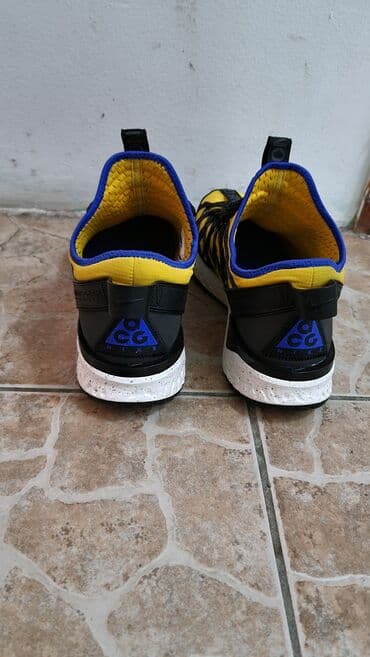 patike sa znakom n: Nike ACG React Terra Gobe patike – žuto/crna kombinacija sa plavim — 7