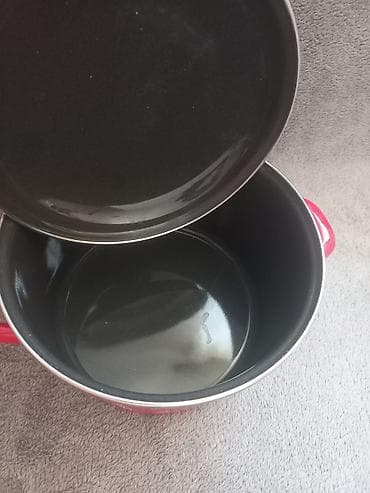 posteljine cene: Metalac serpa nova jos 1 osrala zapremina 3.5l cena 1500 — 3