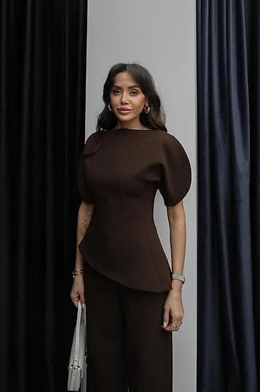 konture lica: 2800💋
Li — 4