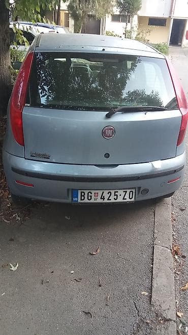 Bicycles: Akustična gitara – dreadnought oblik, crveno-crni sunburst finiš - — 2