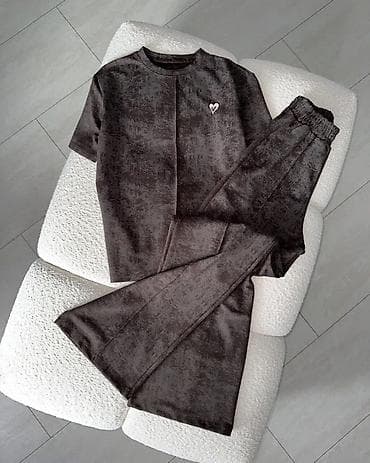 03. L. - Nova kolekcija✨ • Komplet • Velicine : S M L XL • Duzina