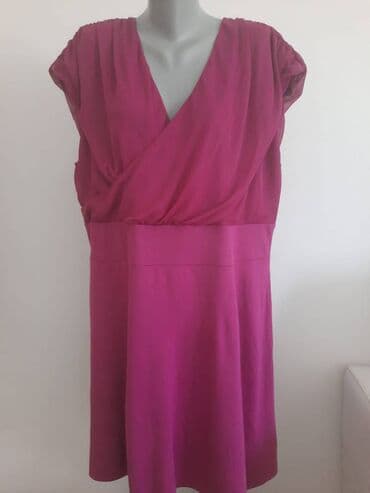 Haljina Body 52/54 cena 1500 viskozaelastin poliester Sirina ramena — 1