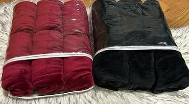 Dušeci: 🍃Navlake za stolice🍃 🍃Paket sadrži 6 komada 🍃Materijal-pliš 🍃Dostupne — 3