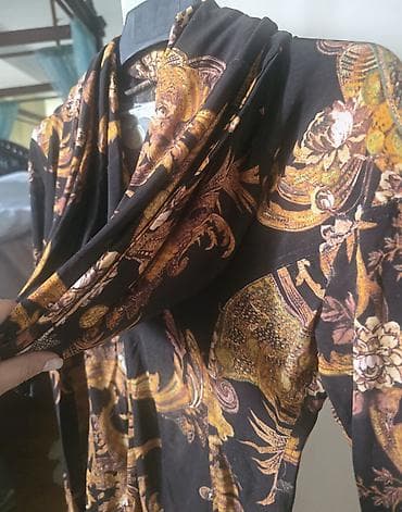 sitna: Roberto Cavalli just cavalli bluza. odlicno stoji. Velicina xs — 3