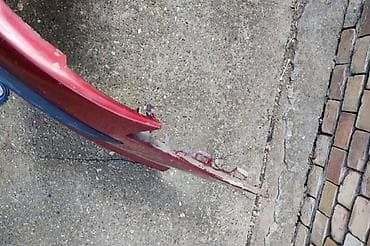 Branici: BRANIK ZA PEUGEOT 407 | Peugeot 407 prednji branik sa tim ostecenjem — 5