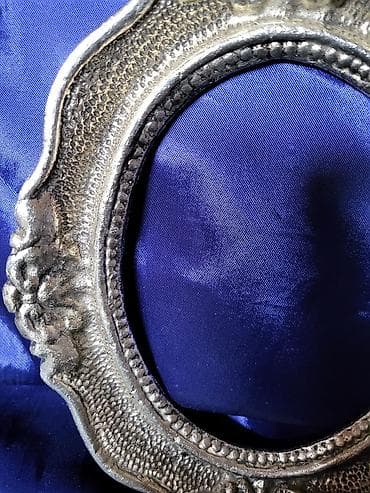 adam i eva cvece slike: Metalni stari ram bez ostecenja — 8