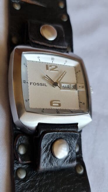 doxa satovi cena: Sportski sat, Citizen, Muški — 9