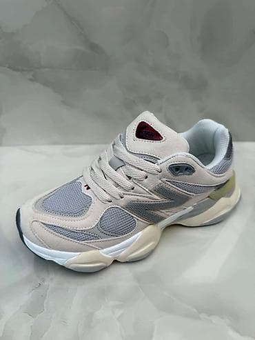 cipele broj 40: NB A klasa
36-45 
4500 din. ❤️‍🔥
O — 3
