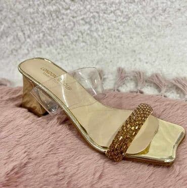 opposite akcija 1 1 2022: AKCIJA
1700din.
roba sa Kosova — 6