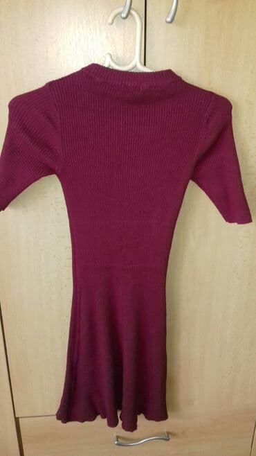 Dresses: Bershka XS, color - Burgundy, Short sleeves — 3