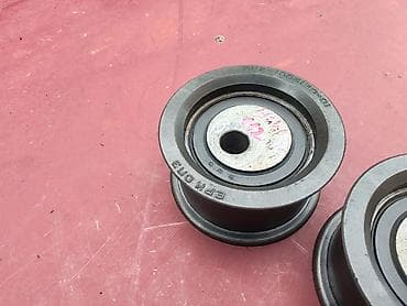 auto otpad sabac: Lezaj kajsa spaner sa excentom Lada 112 16V br.3 levi. Polovno — 2