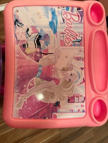 tiffany stolice iznajmljivanje cena: Dečiji set sto i stolica – Barbie motiv Kao na slikama, bez — 3