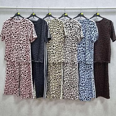 Overalls: 04. Komplet 3.600 dinara A — 1