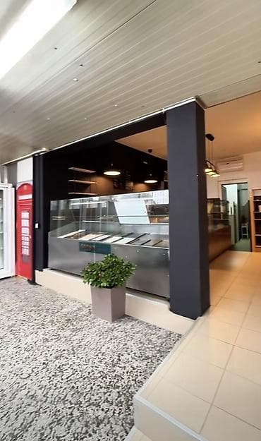 Sobe: IZDAJE SE LOKAL U SREMČlCI 60m² Čitačka ulica, preko puta osnovne — 5