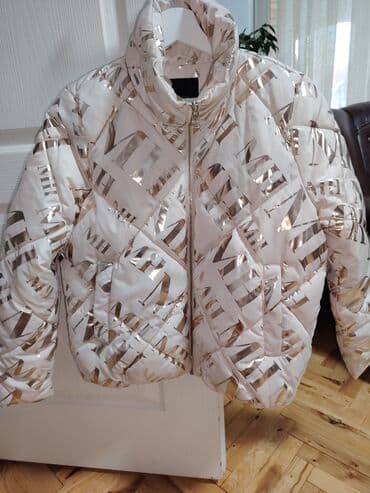 s oliver jakne: Sa postavom — 1