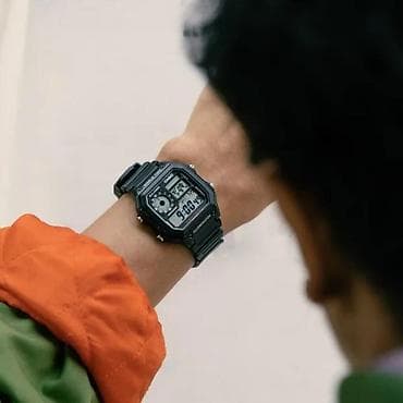 Casio AE-1200WH-1A Potpuno NOV sat Casio AE-1200W-1A, dolazi u