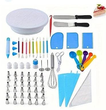 Daske za peglanje: Set za torte i kolače Cena 2000 din Set za komplet za ukrašavanje — 3