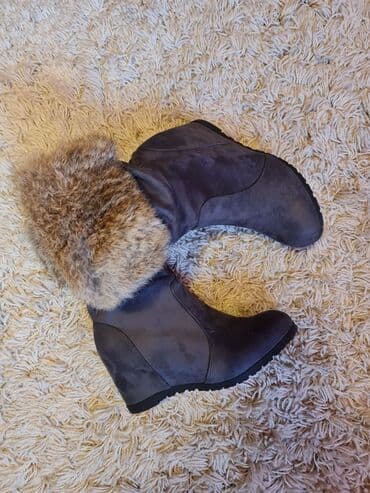ugg cizme rs: Čizme, 37 — 1