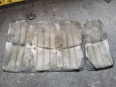 presvlake za prednja sedista: Izolacija prednje haube Lada 2107 Riva. Polovno očuvano skinuto sa — 7
