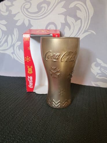 swarovski case za vino cena: Casa nova coca cola,limitirana bozicna serija iz 2021god. Nova — 9
