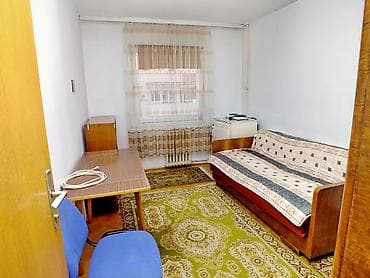 studio stan: Soba u Nisu za studenta - 100EU. U cenu je sve uracunato: grejanje — 3