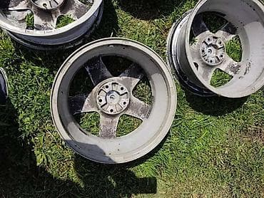 tečna guma: ALUMINIJUMSKE FELNE 16 5 X 108 — 3