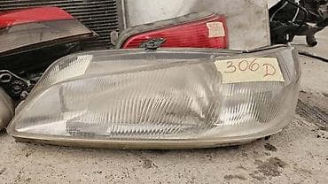 lamela za pezo 307 cena: FAR STOP SVETLO ZA PEUGEOT 306 — 3