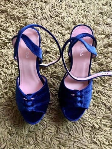 ysl kais: Sandale, 39 — 2