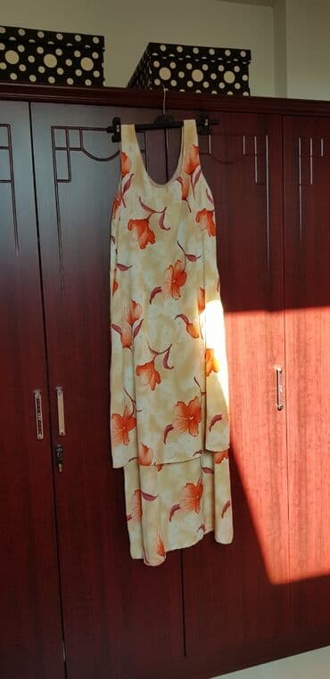 h: M (EU 38), color - Orange, Other sleeves — 2