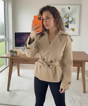 Ostalo: 🔥Ženska kraća jakna/kaput sa kaišem
3700 din — 3