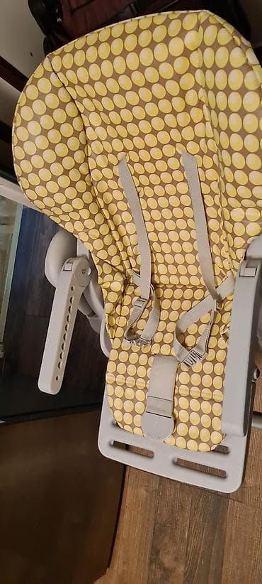 Dečiji nameštaj: Stolica za hranjenje Chicco Poly 2 u 1. ﻿Poseduje 3 polozaja nagiba — 3