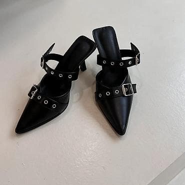 louis vuitton papuce cena: Slippers 40, color - Black — 2