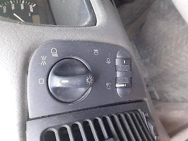 led svetla za auto: PREKIDAČ SVETLA ZA VOLKSWAGEN POLO OD 1996. DO 1999. GOD. | prekidač — 2