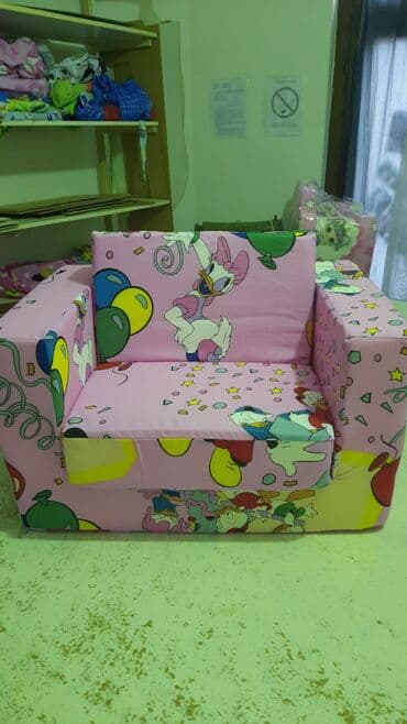 Praktične dečije foteljice, izradjene od čvrstog sunđera i presvučene na lalafo.rs Praktične dečije foteljice, izradjene od čvrstog sunđera i presvučene