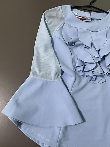 Personal Items: Svetloplava bluza sa volanima - Boja: pastelno/svetloplava - Prednji — 4